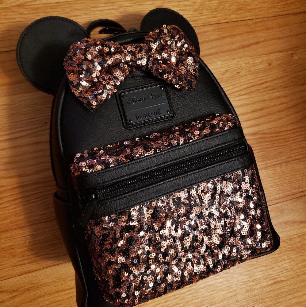 ❌SOLD Belle Bronze Loungefly❌